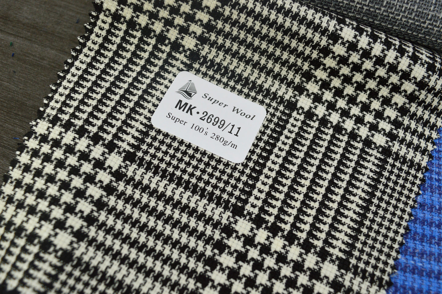 Carson Label Fabric MK-2699/11