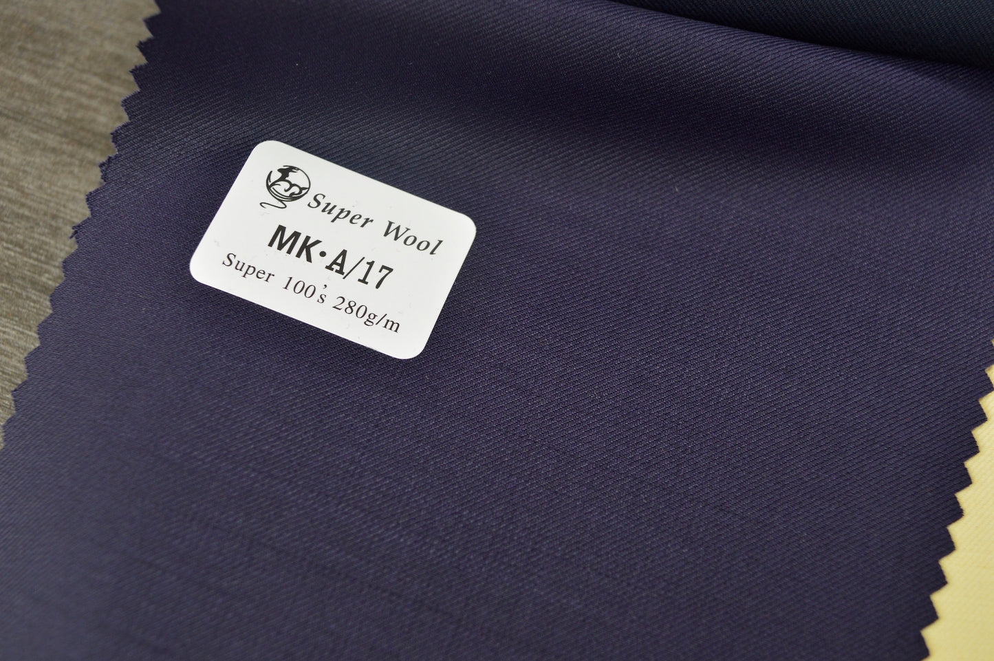 Carson Label Fabric MK-A/17